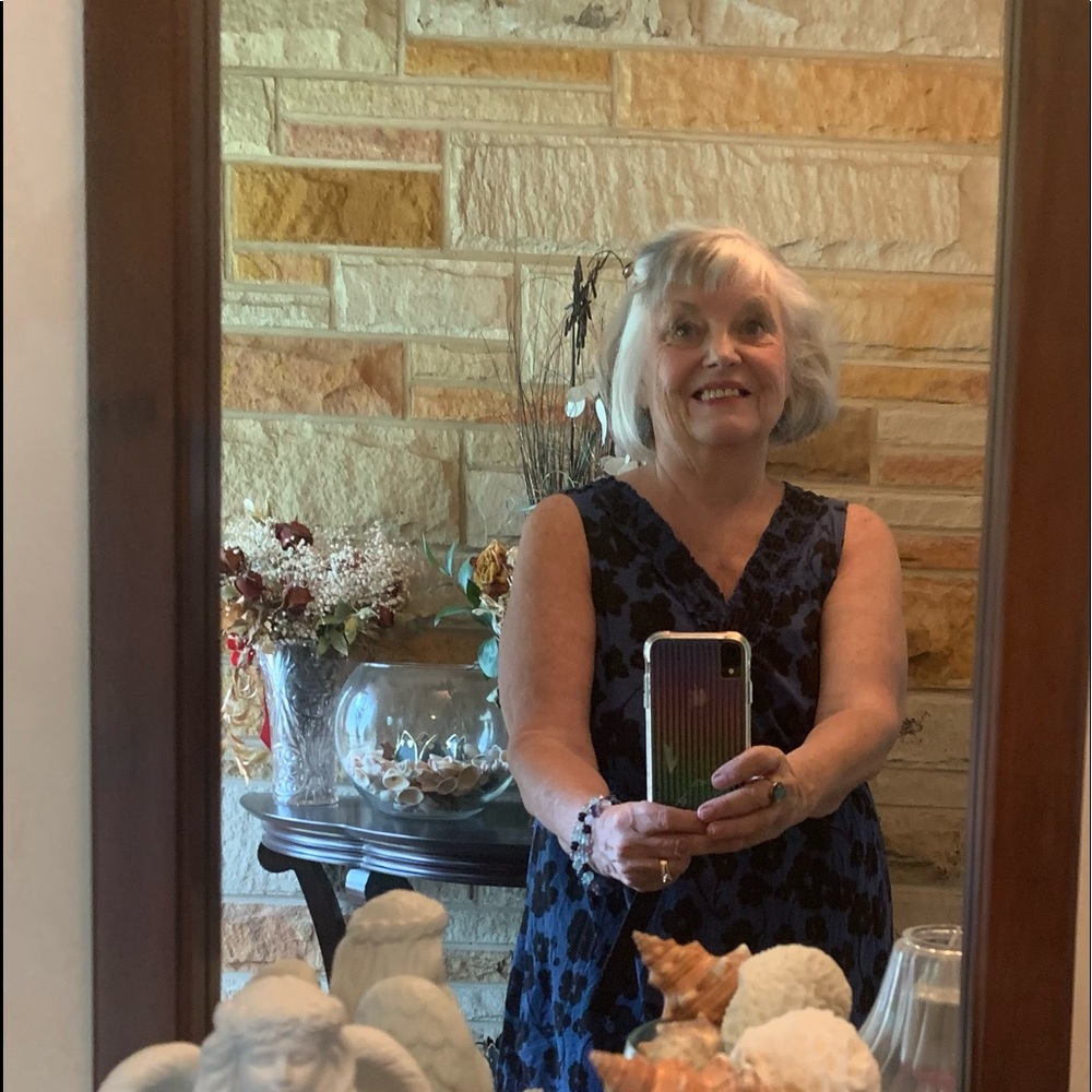 Meet your Posher, Sherry